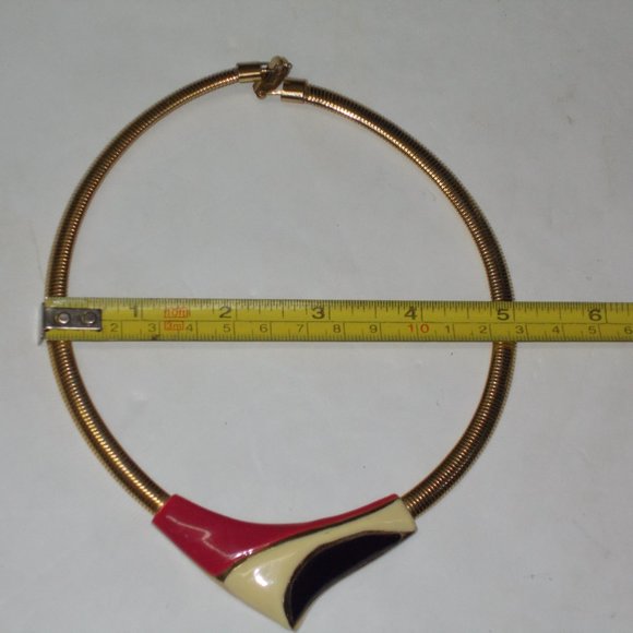 Unique Vintage Necklace - Picture 4 of 6